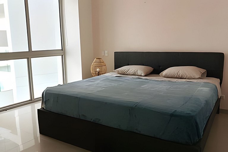 Precioso apto cama King y con salida a playa