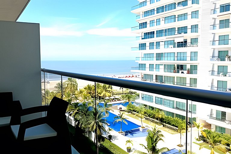 Precioso apto cama King y con salida a playa