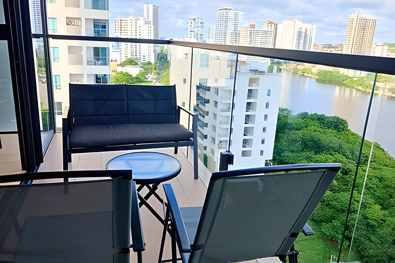 Luxury 2B, stunning View 4 Blocks from walled City