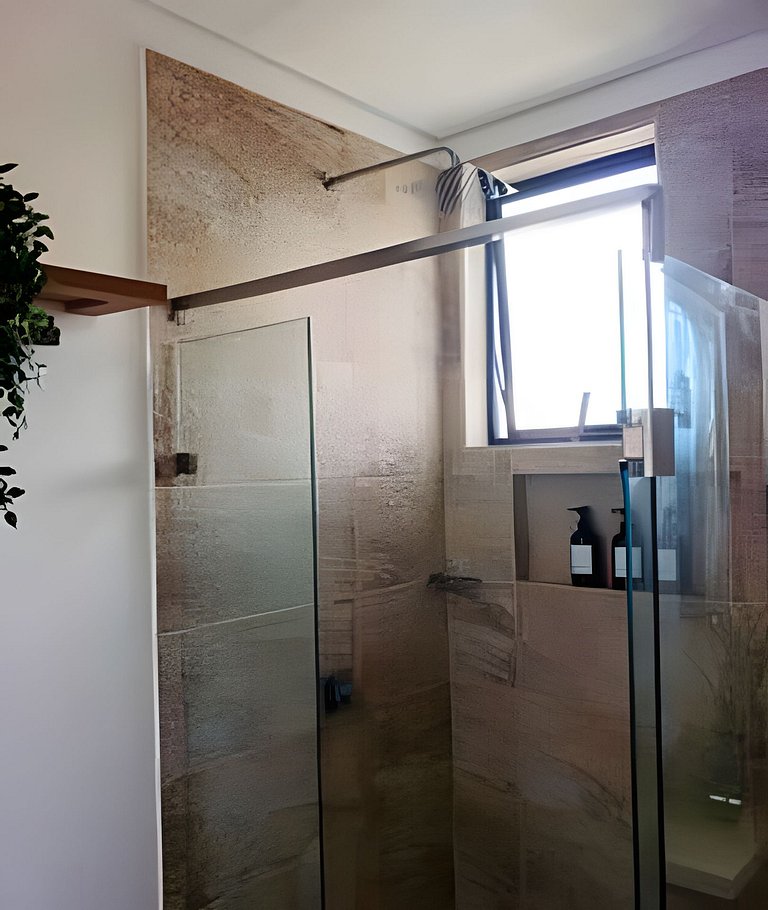 Luxury 2B, stunning View 4 Blocks from walled City