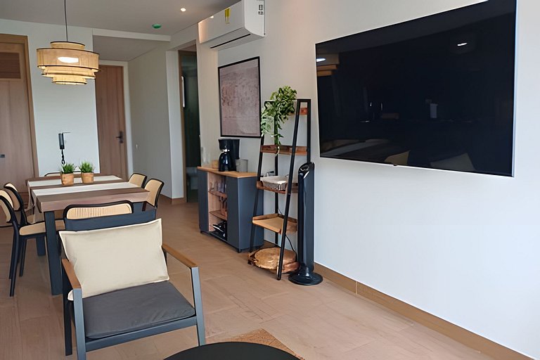 Luxury 2B, stunning View 4 Blocks from walled City