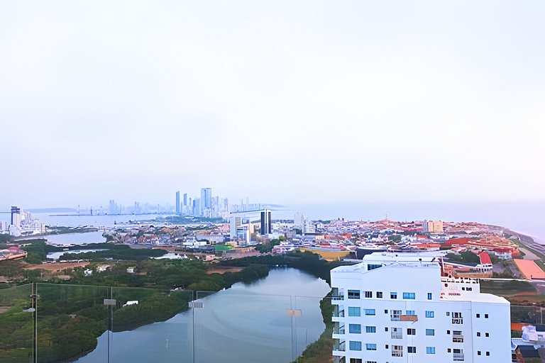 Luxury 2B, stunning View 4 Blocks from walled City