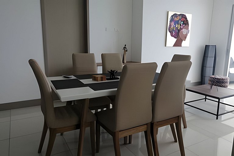 Luxury 2B apartment,Amazing View