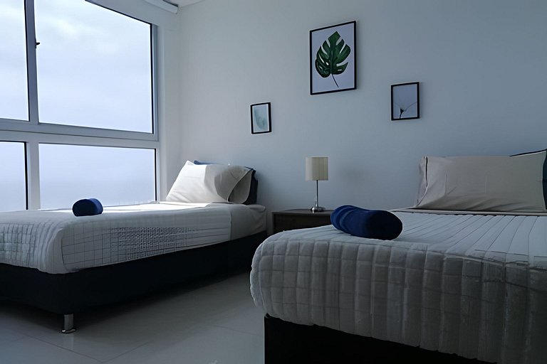 Luxury 2B apartment,Amazing View