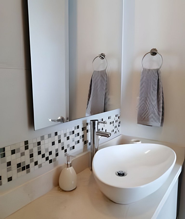 Luxury 2B apartment,Amazing View