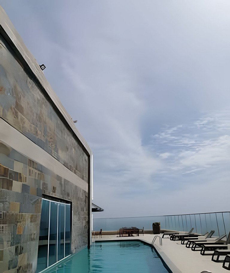 Luxury 2B apartment,Amazing View