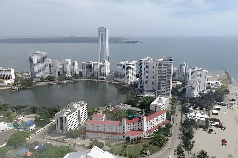 Luxury 2B apartment,Amazing View
