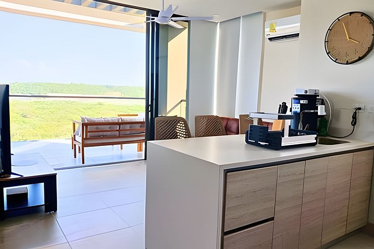 Lujoso, último piso con salida directa a la playa
