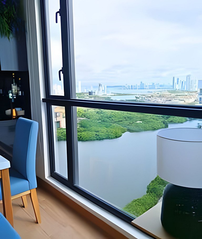 Oceanfront Gem by Walled City, Spectacular Views