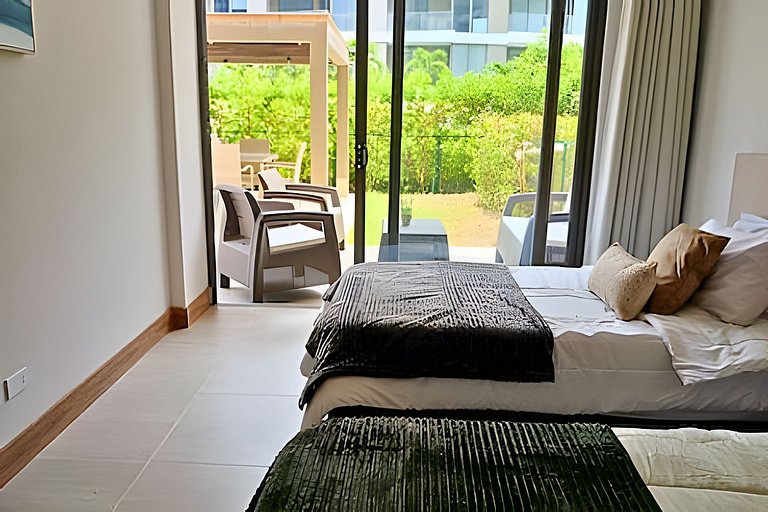 Lujoso Apto con Piscina y Terraza Privada