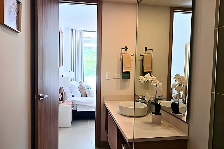 Lujoso Apto con Piscina y Terraza Privada
