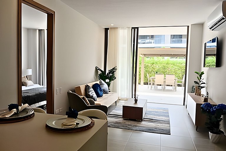 Lujoso Apto con Piscina y Terraza Privada