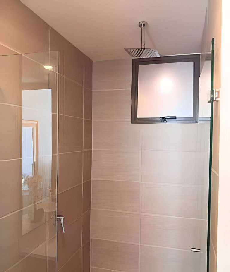 Lujoso Apto con Piscina y Terraza Privada
