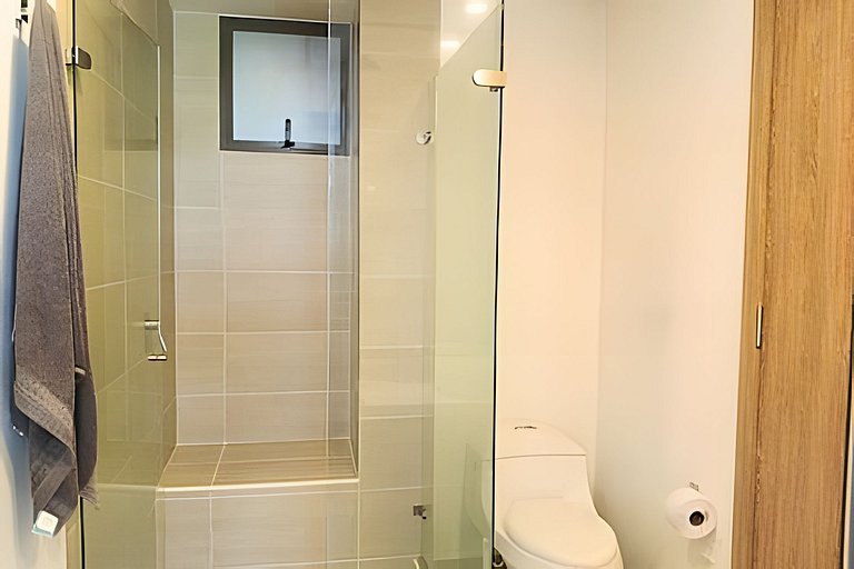 Lujoso Apto con Piscina y Terraza Privada