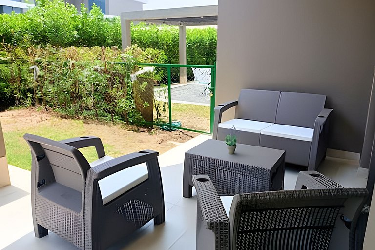 Lujoso Apto con Piscina y Terraza Privada
