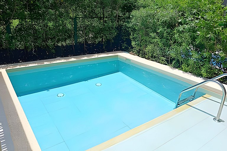 Lujoso Apto con Piscina y Terraza Privada
