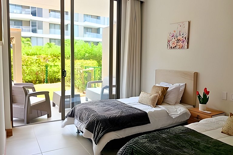 Lujoso Apto con Piscina y Terraza Privada