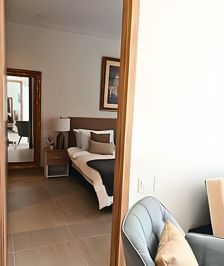 Lujoso Apto con Piscina y Terraza Privada