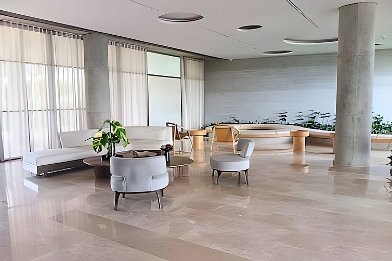 Lujoso Apto con Piscina y Terraza Privada