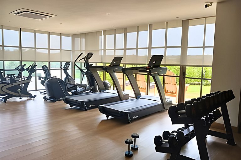 Lujoso Apto con Piscina y Terraza Privada