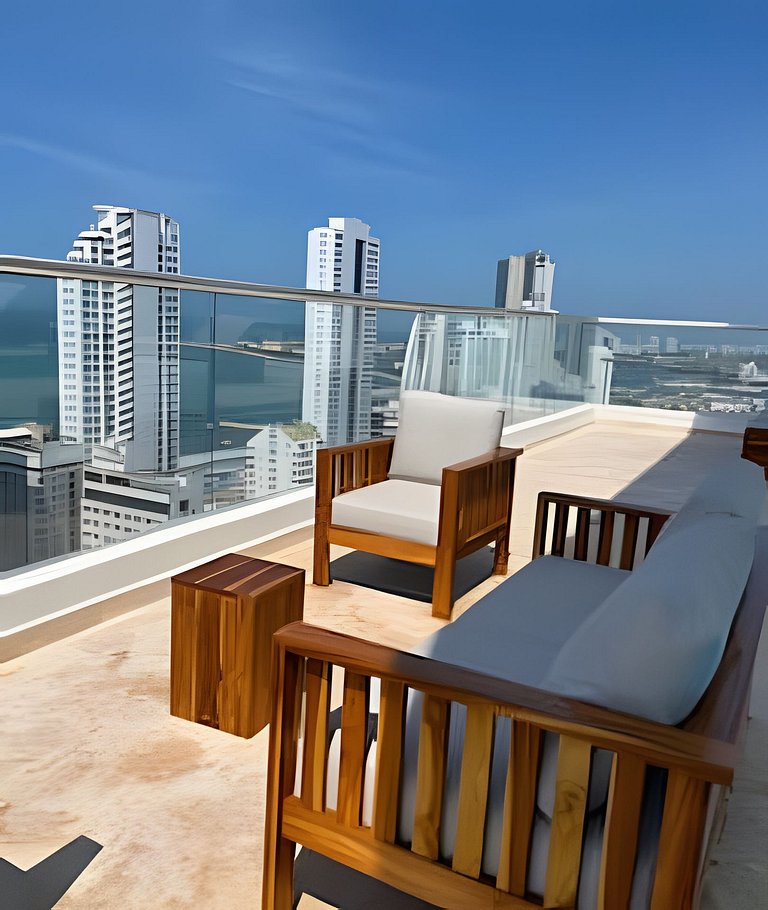 Bay View Duplex in Bocagrande