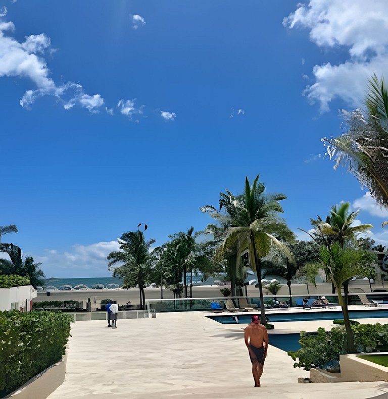 Lindo apto con salida directa a la playa
