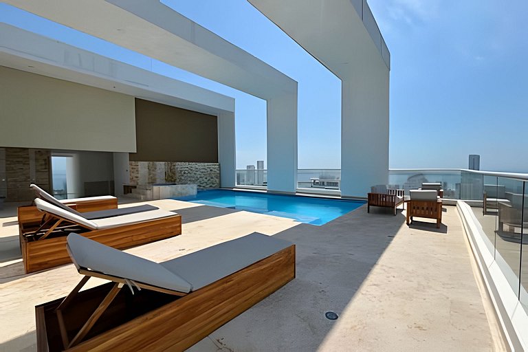 Charming Loft near the Beach