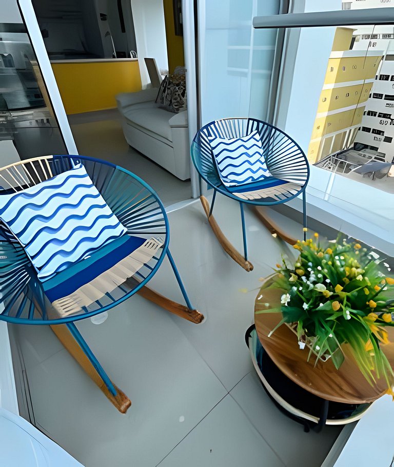 Charming Loft near the Beach