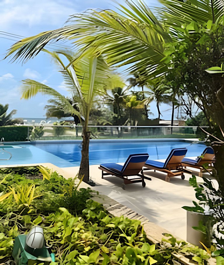 Beachfront Paradise with Pools and Spa