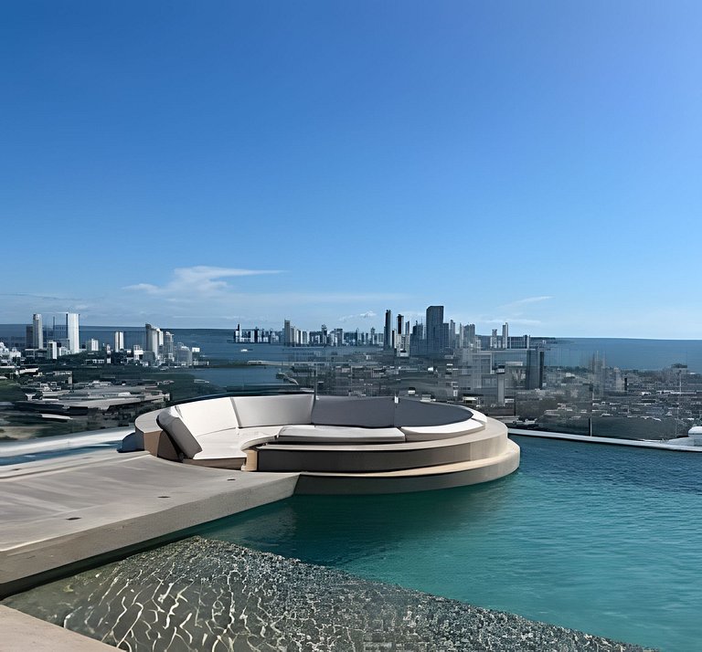 Brand New Apt Pool & City Views