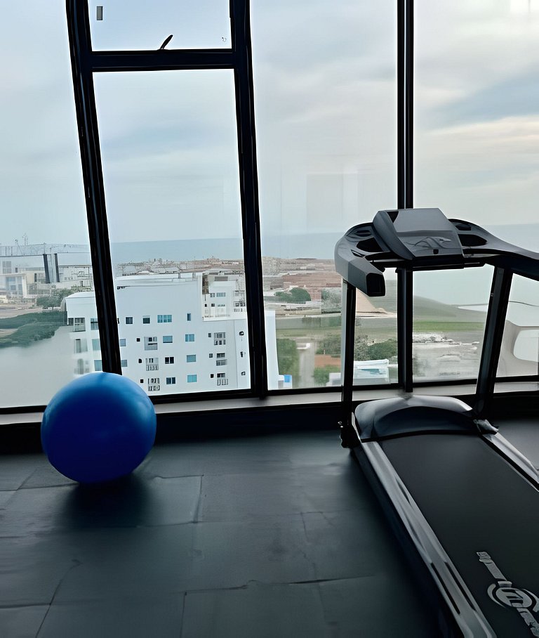 Stuning view to Walled city & Beach, King size bed