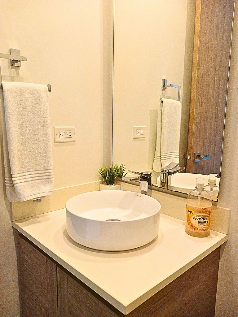 Apartamento en condominio de lujo morros eco.