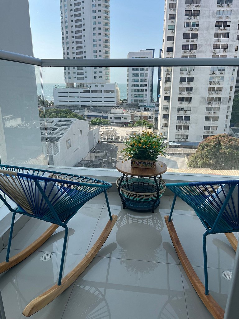 Charming Loft near the Beach