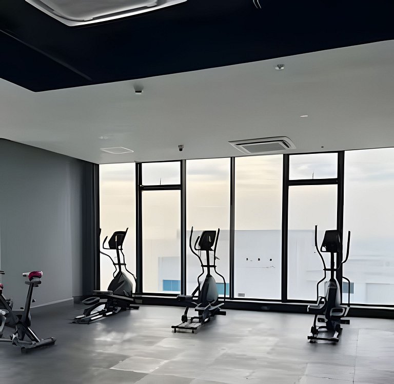 Spectacular apartment, unparallel views!