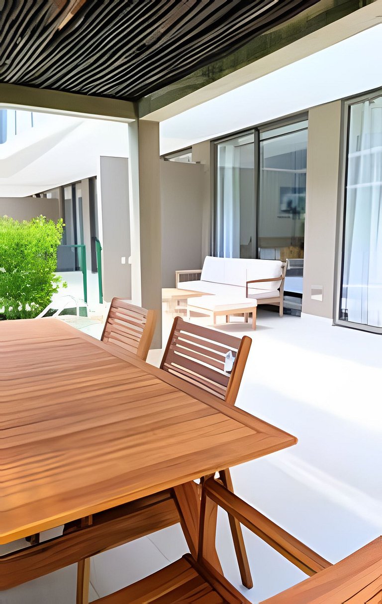 Exclusivo Apto, Piscina Privada y Salida a playa
