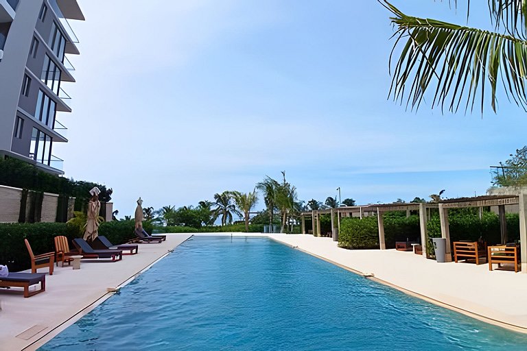 Exclusivo Apto, Piscina Privada y Salida a playa