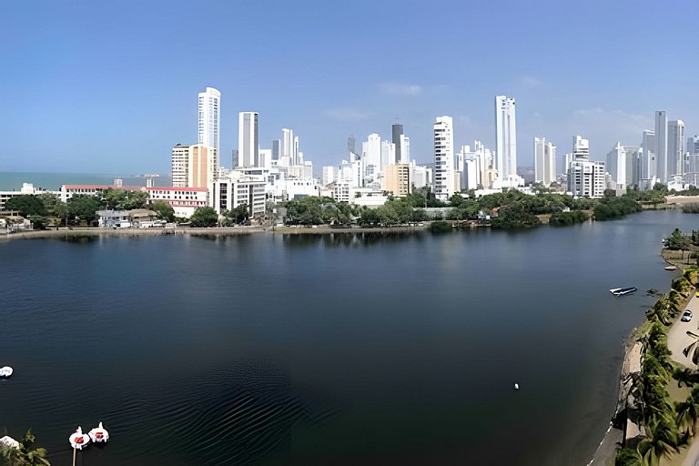 Hermoso apartamento con vista en el laguito