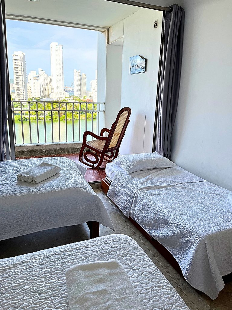 Hermoso apartamento con vista en el laguito