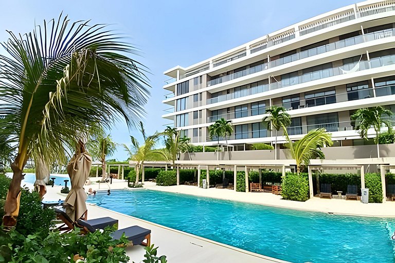 Lujo, Vista al mar y salida directa a la Playa