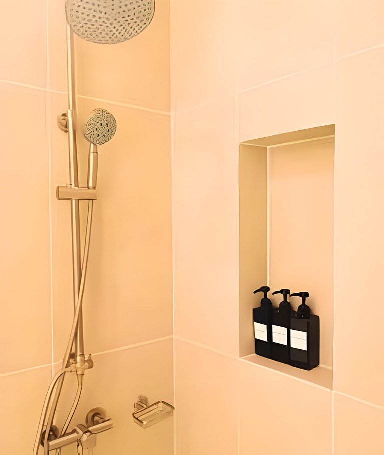 Ultimo piso, amplia terraza y vista impresionante!