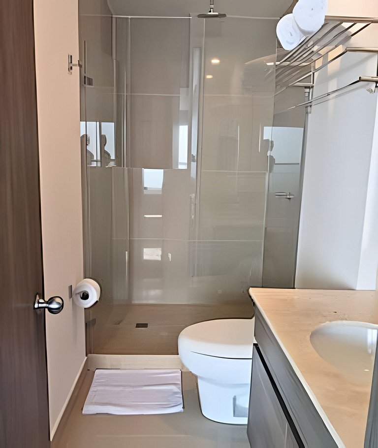 Luxury Escape: Sea, Comfort & Style