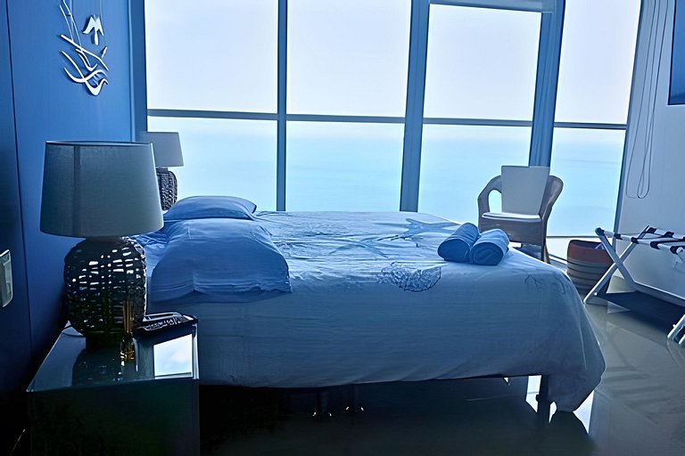 Luxury Escape: Sea, Comfort & Style