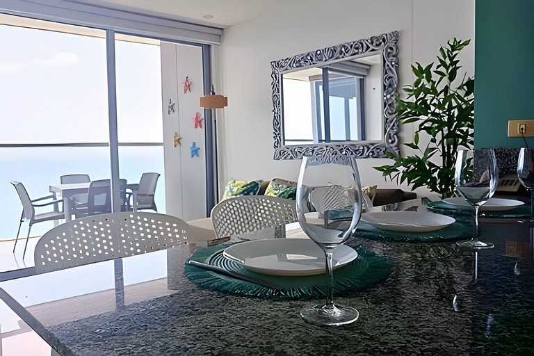 Luxury Escape: Sea, Comfort & Style