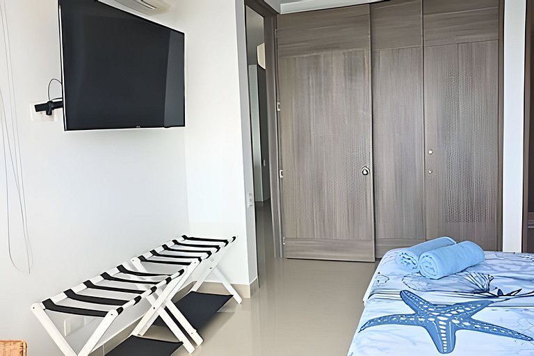 Luxury Escape: Sea, Comfort & Style