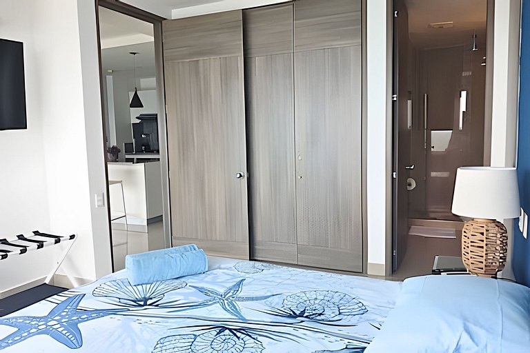 Luxury Escape: Sea, Comfort & Style