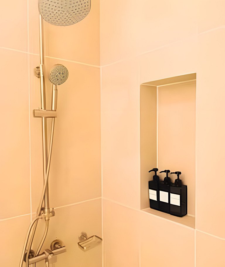 Baia Kristal: descanso, vista y naturaleza única