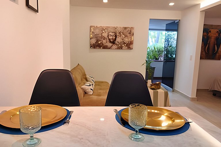 Apartstudio en corazón de C. Amurallada, Cama king