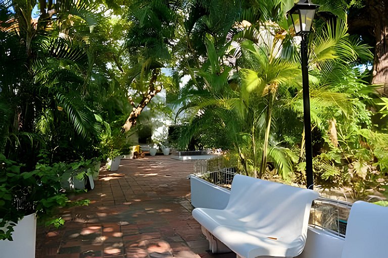 Apartstudio en corazón de C. Amurallada, Cama king