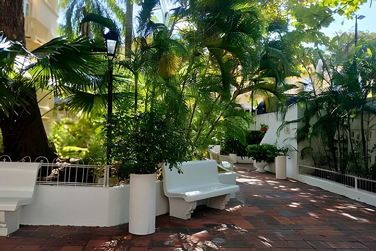 Apartstudio en corazón de C. Amurallada, Cama king