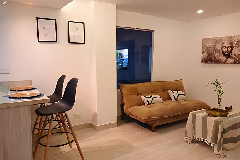 Apartstudio en corazón de C. Amurallada, Cama king